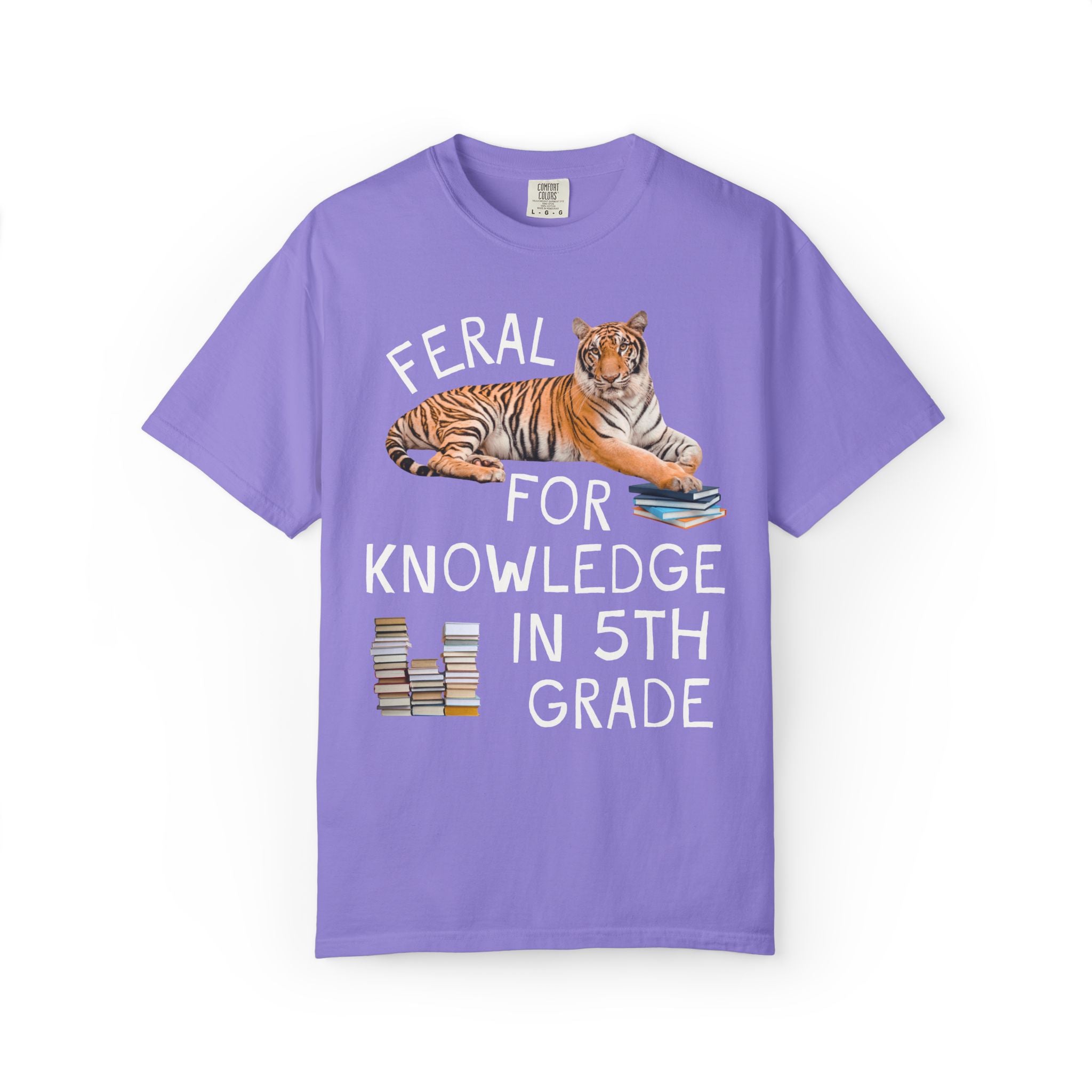 Fifth Grade Teacher Team Shirt: Feral for Knowledge in 5th Grade, Silly Animal Lover T-Shirt with Tiger Holding Books, Matching Teacher Tee