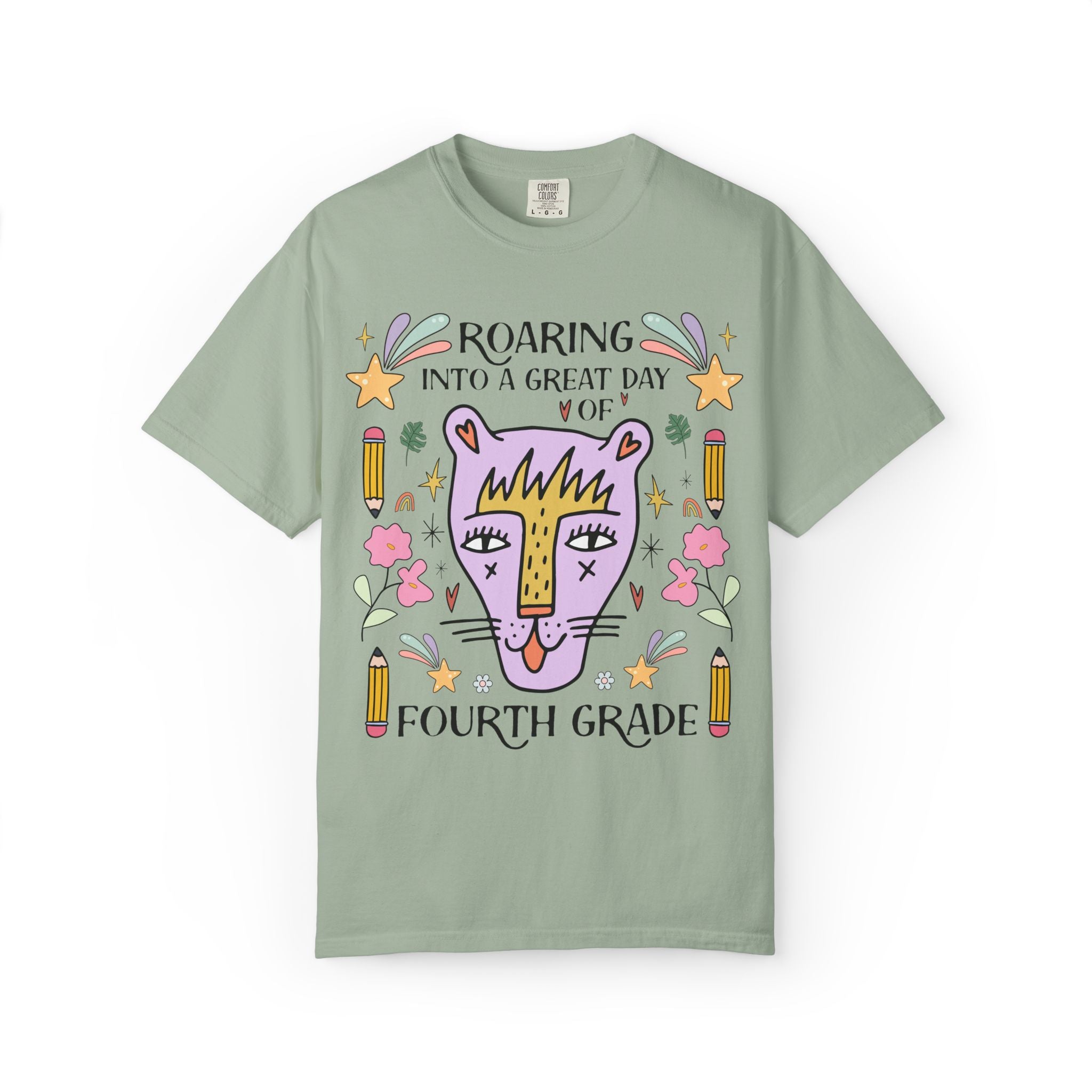 Fourth Grade Teacher Tee Shirt: Roaring Into a Great Day of 4th Grade | Cute Eclectic Matching Teacher or Paraprofessional Tee, Animal Lover