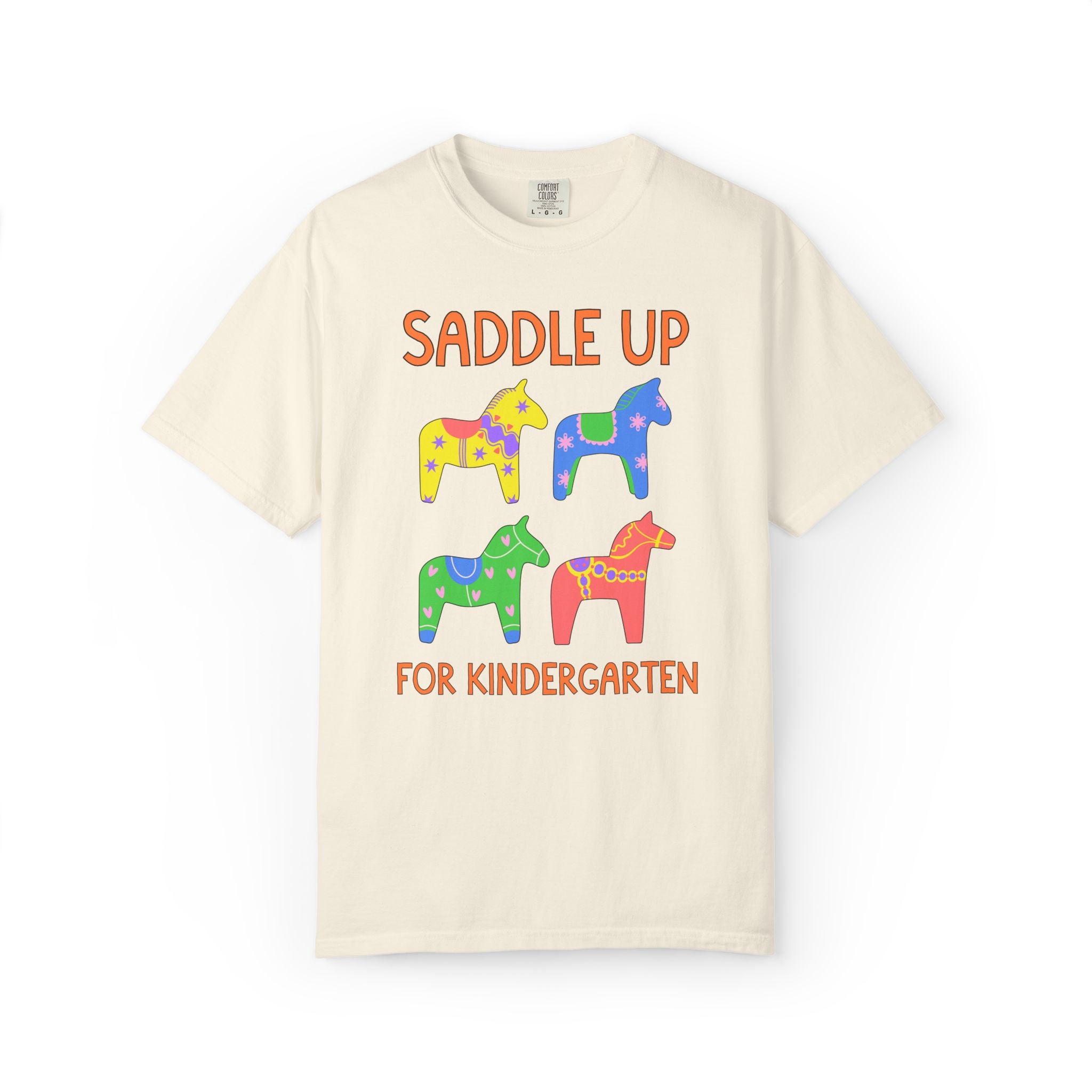 Saddle Up for Kindergarten: Cute Kindergarten Teacher Team T-Shirt, Silly Dreamcore Tee with Horses, Student Teacher or Paraprofessional Tee