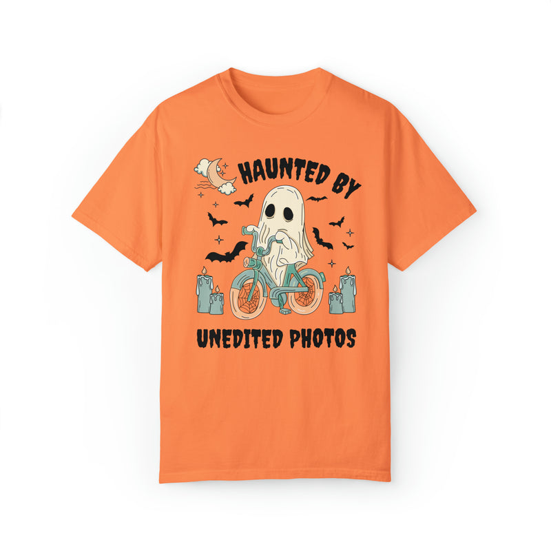 Photographer Halloween Tee Shirt with Funny Skeleton: Shooting Photos in JPEG Gives Me The Creeps