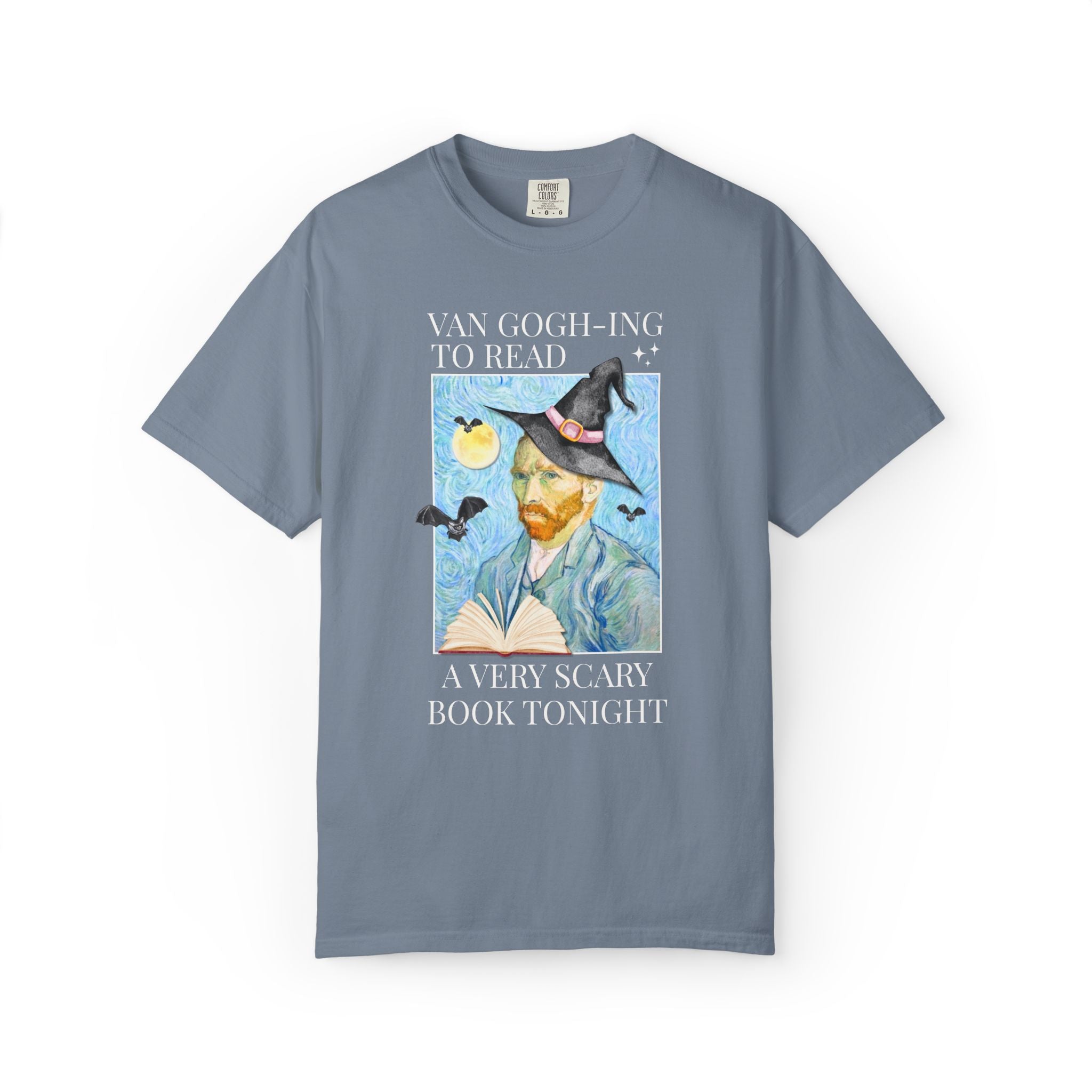 Bookish Halloween Tee Shirt for Art Historian, Silly Vincent Van Gogh Book Lover T-Shirt: Read a Very Scary Book, Horror Bookworm Librarian