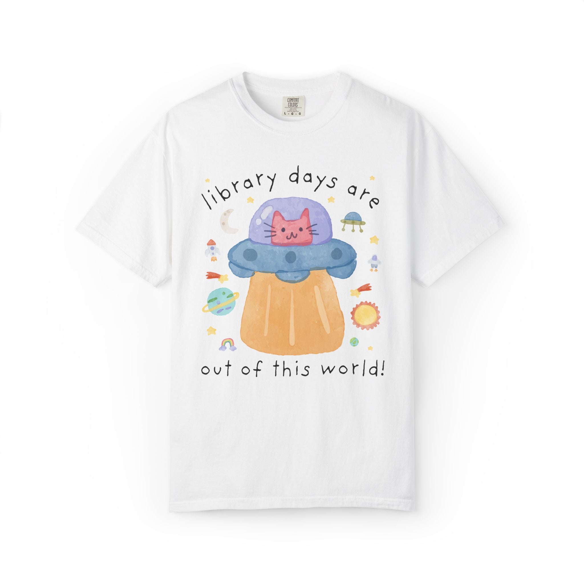 Matching Cat Mom Teacher Tee Shirt with Kitten in a UFO: Learning is Out of this World 90s Throwback Tee for Grade Level, Science Teacher