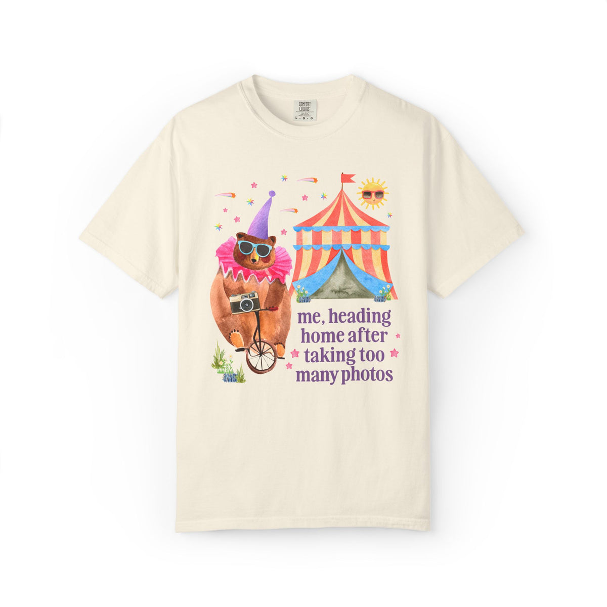 Me, Heading Home After Taking Too Many Photos: Funny Dreamcore Circus Bear Tee Shirt with Animal Holding a Camera, Photographer Gift