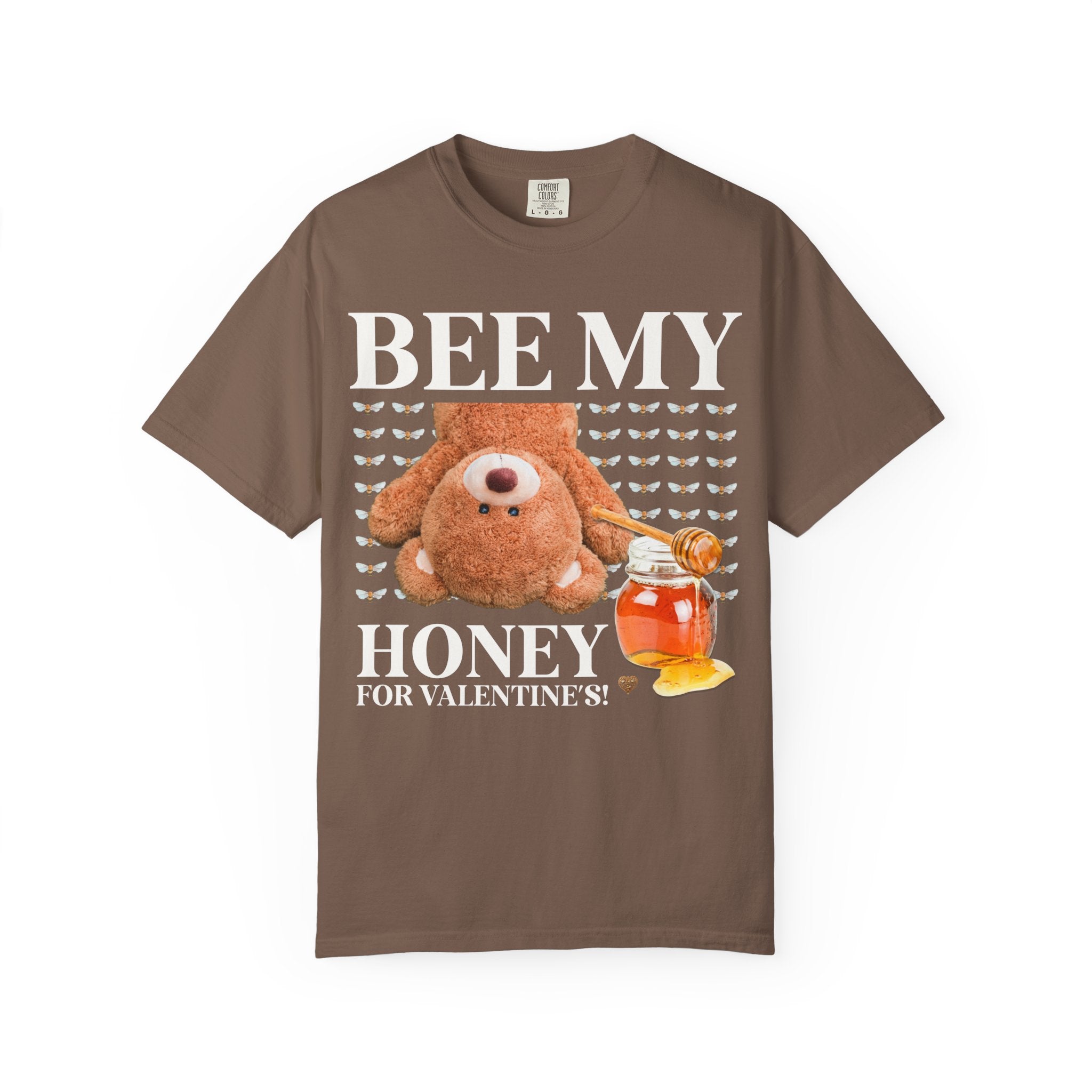 Bear Valentine's Day Tee Shirt for Friend Who Loves Animals, Silly Goblincore Bee T-Shirt, Matching Funny Friend Tee for Valentie's Day - Opal and June