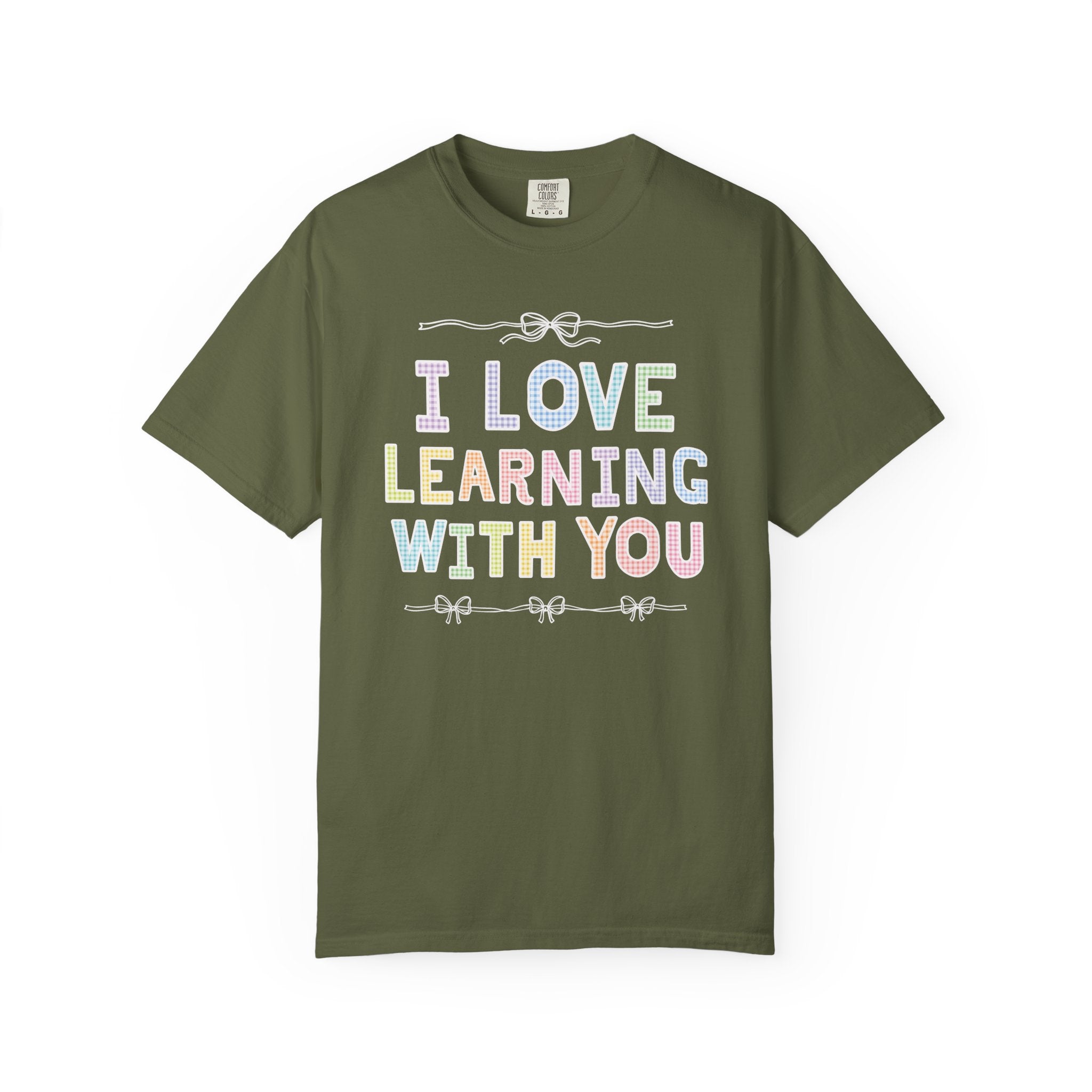 Cute Teacher Tee Shirt with Funny Saying for Elementary School Teacher or Teaching Aide: I Love Learning With You! Colorful 90s Aesthetic - Opal and June