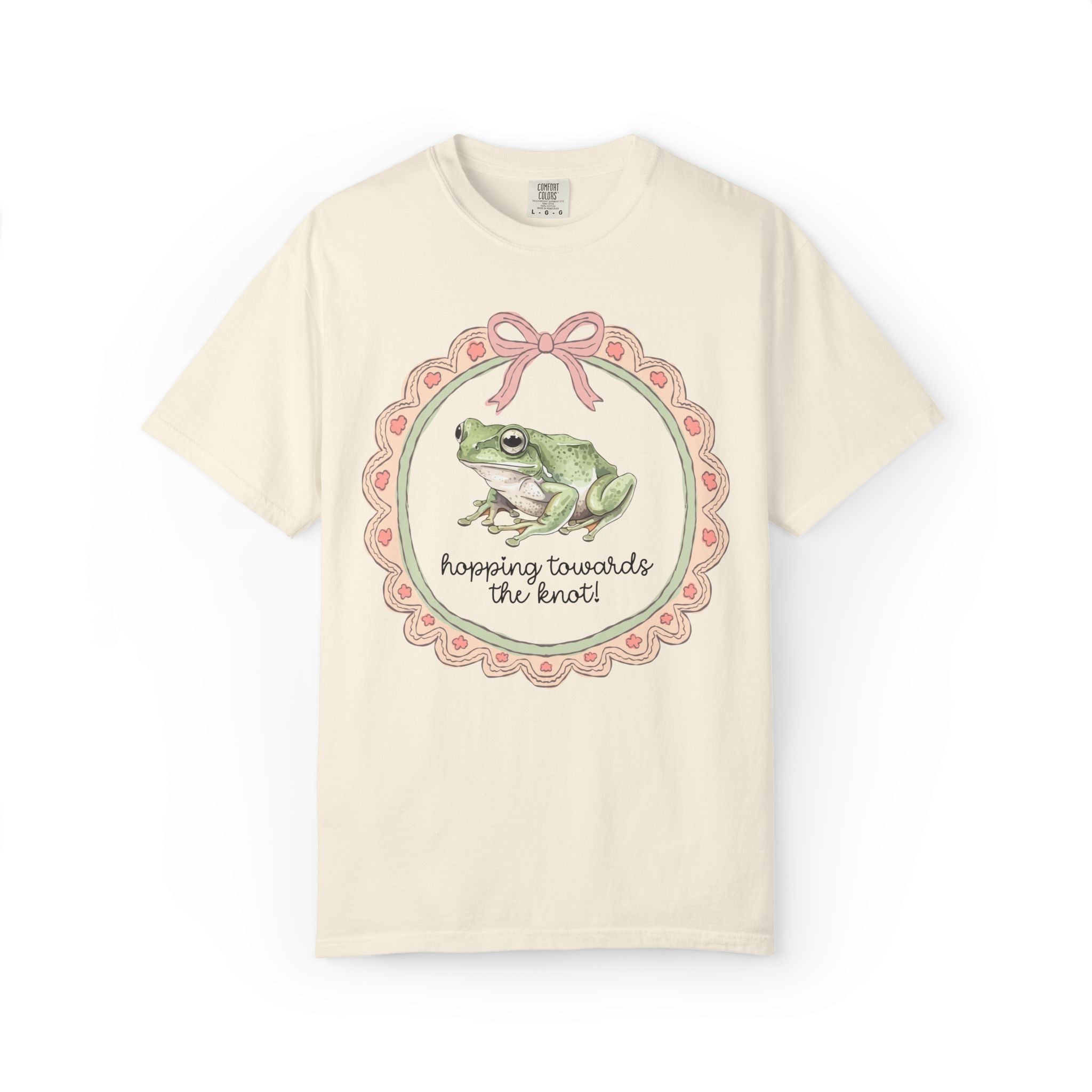 Funny Bachelorette Tee Shirt for Bride Who Loves Frogs, Cute Animal Lover T-Shirt for Bridesmaids, Matching Bridal Party Trip Tee with Bow - Opal and June