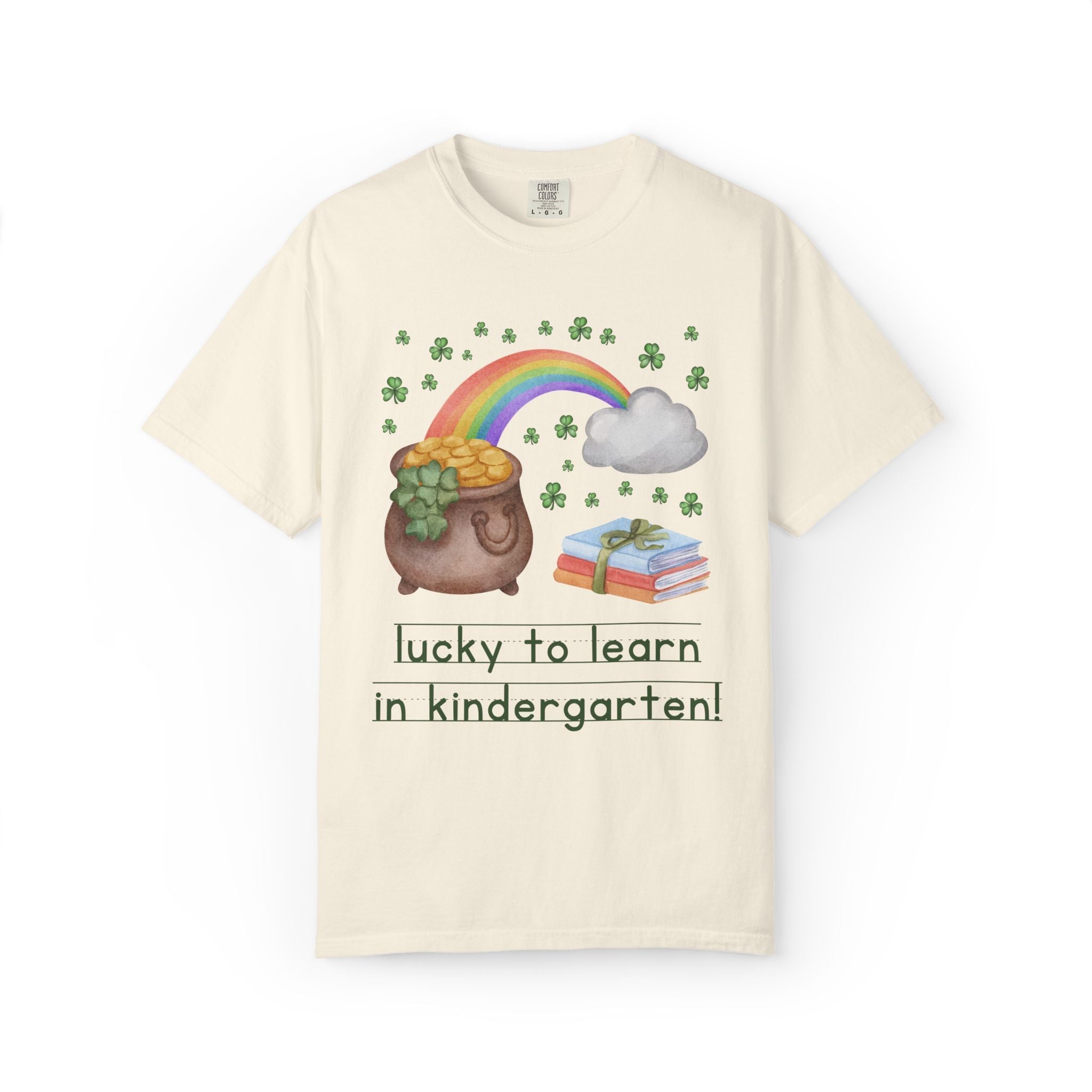Lucky to Learn in Kindergarten St Patrick's Day Teacher Tee: Colorful Maximalist 90s Aesthetic Matching Teacher T-Shirt with Rainbow and Clovers - Opal and June