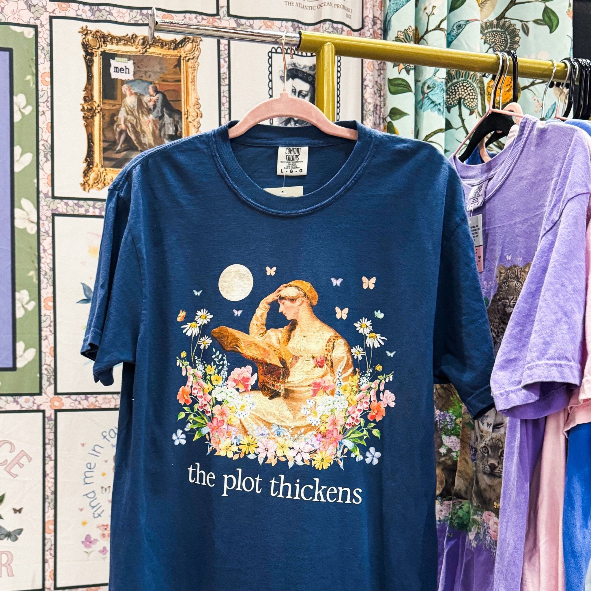 The Plot Thickens Art History Bookish Tee Shirt - Opal and June