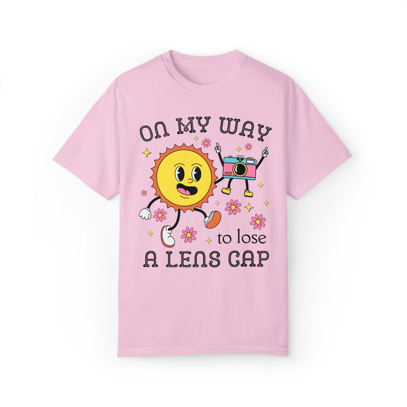 Funny Photographer Tee Shirt with Retro Flowers and Camera: On My Way to Lose a Lens Cap