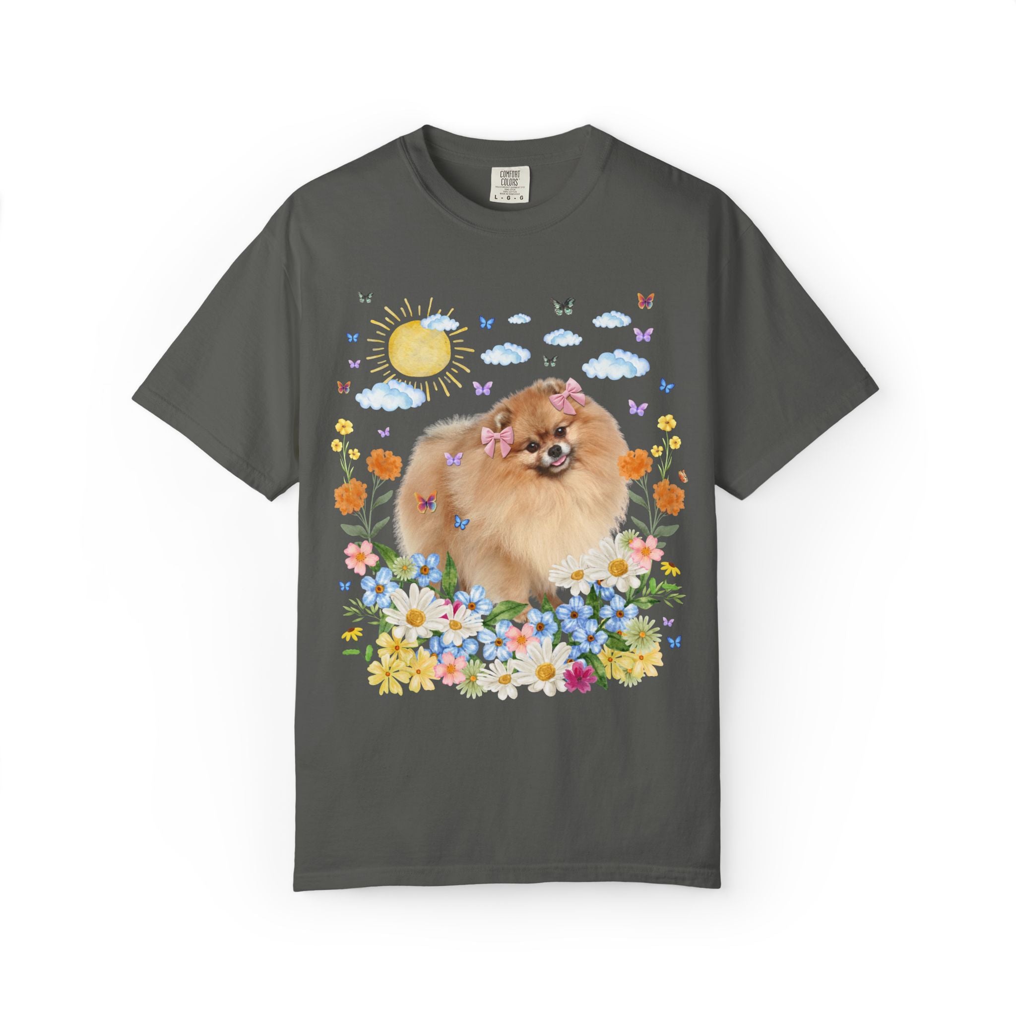 Funny Pomeranian Owner Dog Lover Gift with Flowers: Silly 90s Aesthetic Dog Parent T-Shirt with Butterflies, Nostalgic Puppy Lover Tee
