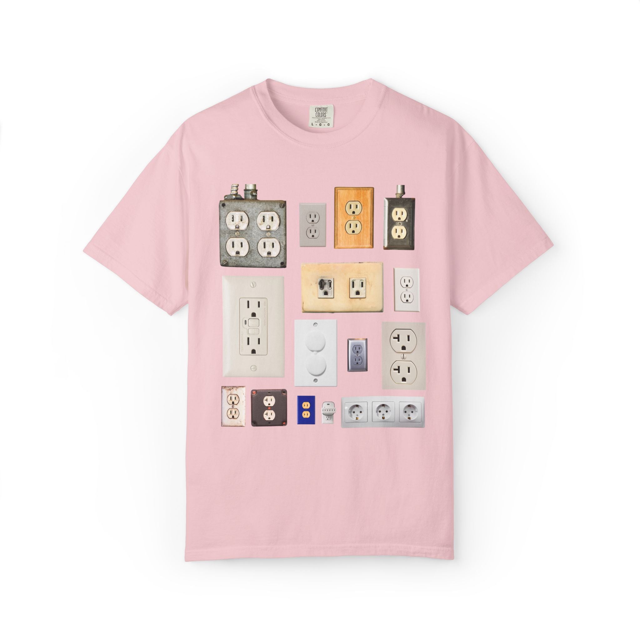 Electrical Science or Electric Technician Tee Shirt with Electrical Outlets: Funny Electrostatics Electricity Gift for Science Teacher