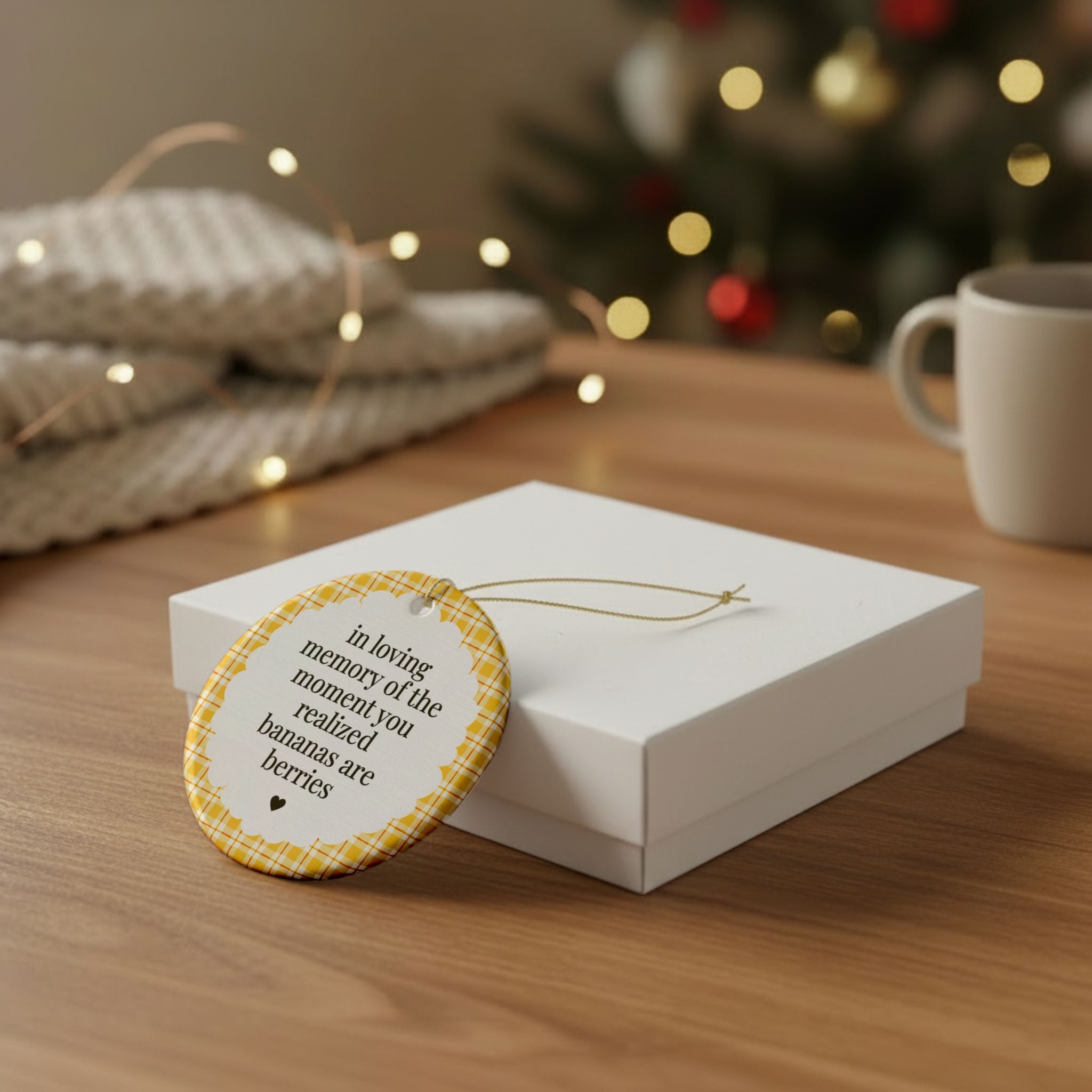 Funny Banana Lover Gift for Friend Who Loves Fruit and Gardening, Silly Berry Lover Gift for Friend Who Loves Bananas, Retro Holiday Xmas Ornament