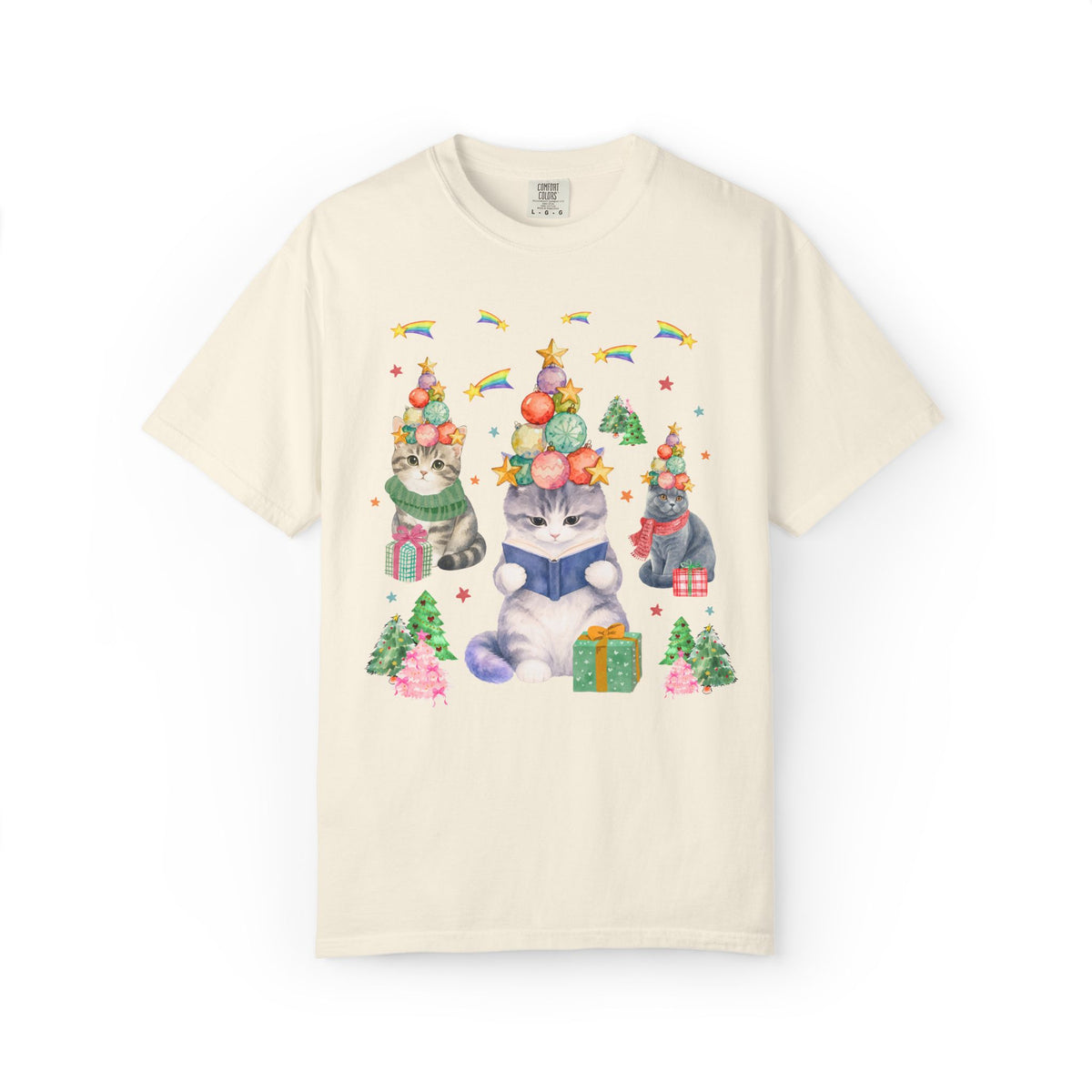 Bookish Cat Christmas Tee Shirt with Shooting Rainbow Stars, Funny Dreamcore Kitten 90s Aesthetic T-Shirt for Cat Mom or Cat Dad, Animal Lover Tee