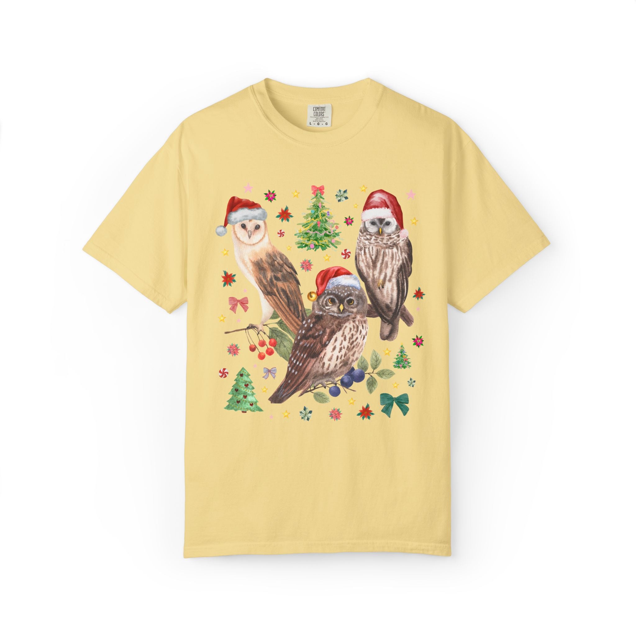 Christmas Owl Animal Lover Tee Shirt with Owls Wearing Santa Hats, Funny Nostalgic 90s Aesthetic Maximalist Tee, Bird Lover or Birdwatcher