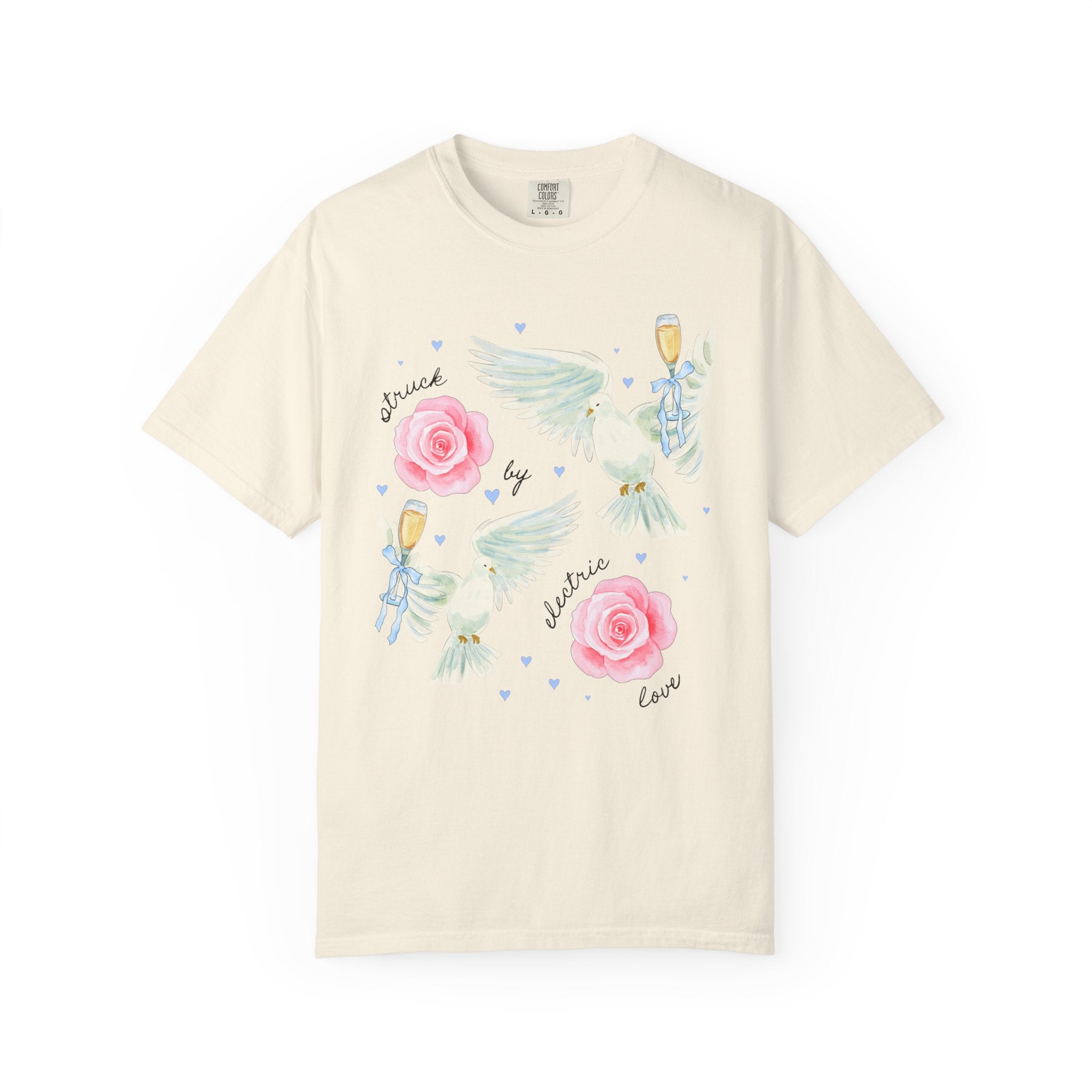 Kitschy Wedding Weekend Tee Shirt for Bachelorette Party, Matching Bride and Bridesmaids T-Shirt with Doves and Flowers: Struck By Love