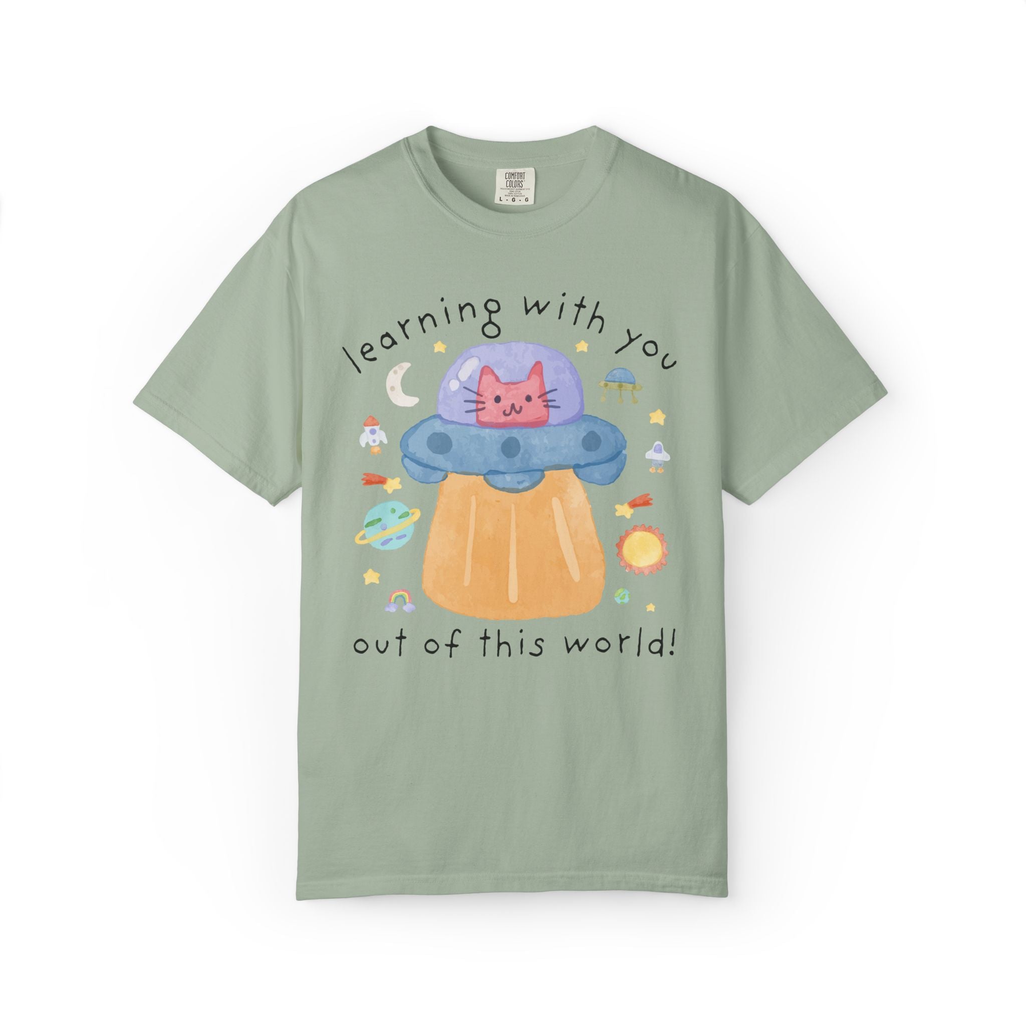 Matching Cat Mom Teacher Tee Shirt with Kitten in a UFO: Learning is Out of this World 90s Throwback Tee for Grade Level, Science Teacher