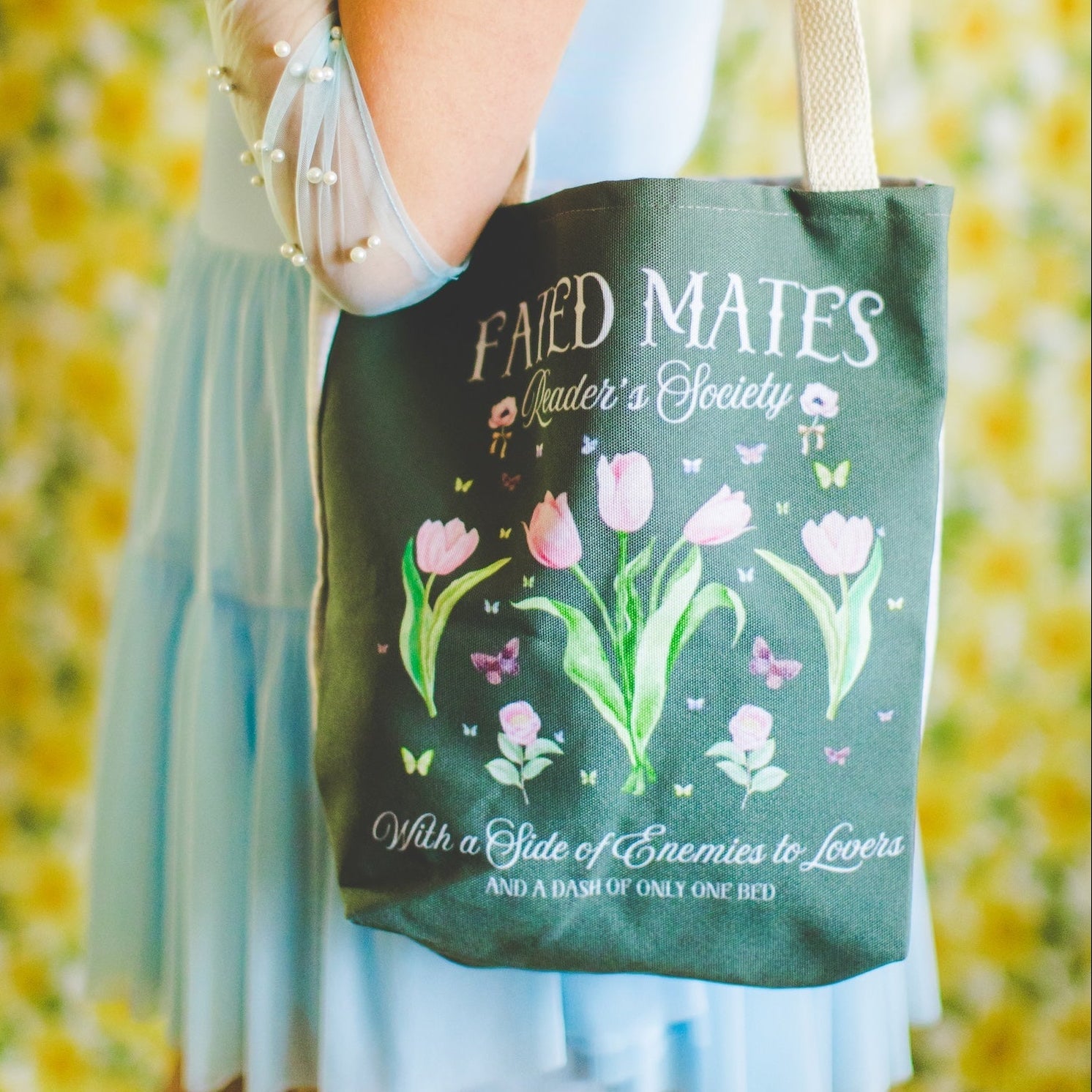 Bookish Romance Reader Tote Bag, Bookworm Who Loves Romantasy Romance Tropes - Opal and June