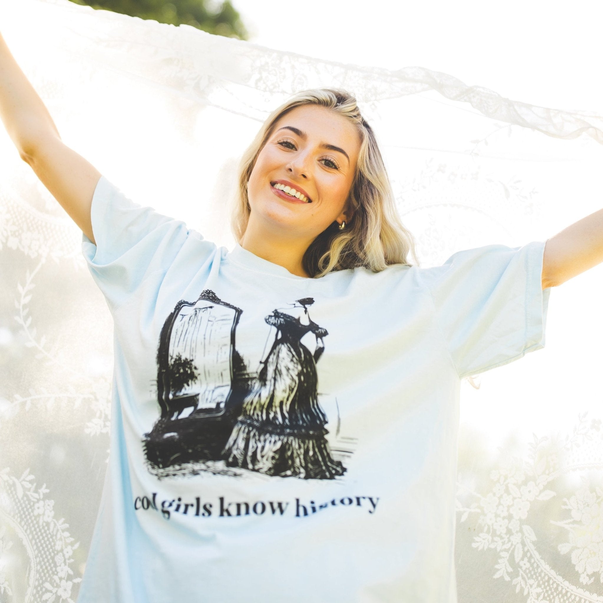 Cool Girls Know History Tee - Opal and June