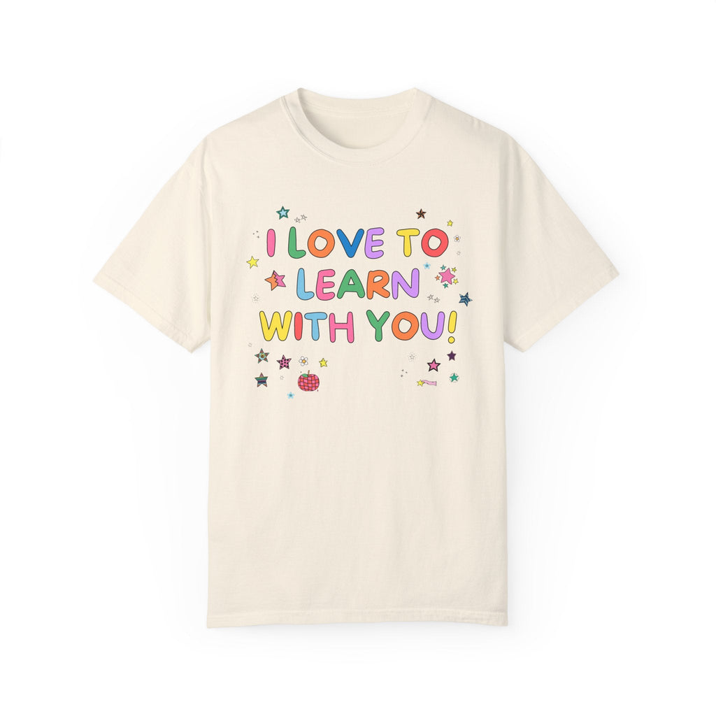 Cute Teacher Tee Shirt with Stars and Adorable Y2K Doodles: I Love to Learn With You! Colorful Kindergarten or First Grade Teacher T-Shirt - Opal and June