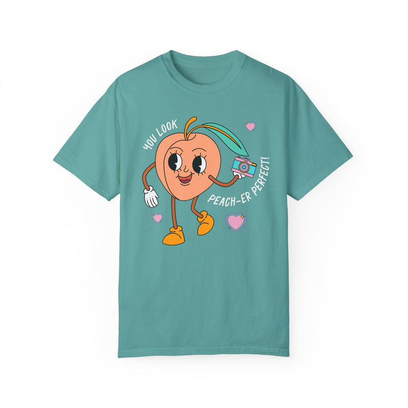 Funny Photographer Shirt for Photographers Who Loves Peaches and Awesome Puns: You Look Peach - er Perfect, Family Photographer Thank You Gift - Opal and June