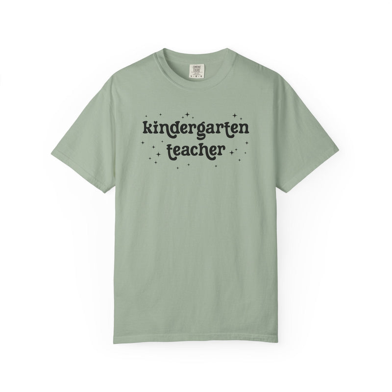 Kindergarten Teacher Team T-Shirt, Retro Aesthetic Minimalist Kindergarten Crew Tee Shirt for Back to School, Matching First Day of School - Opal and June