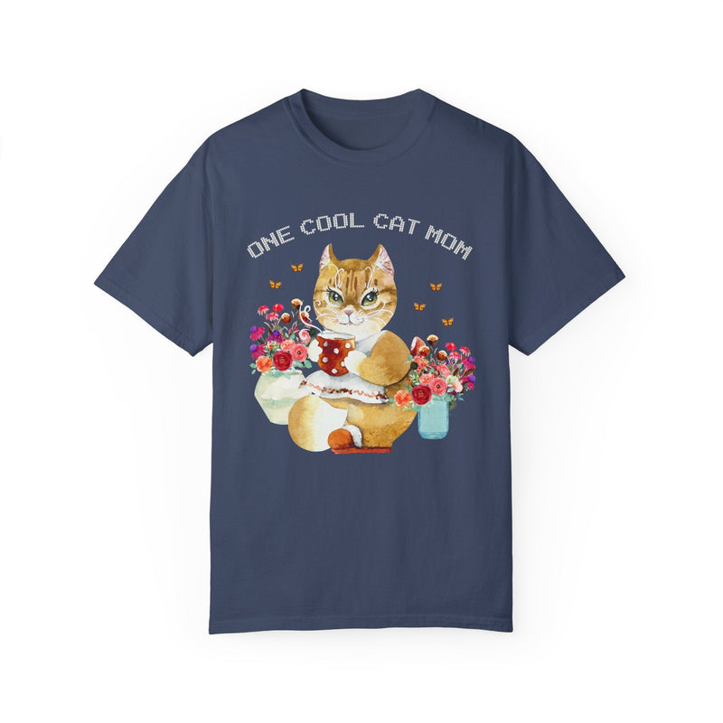 Kitschy Cat Tee with Rainbows
