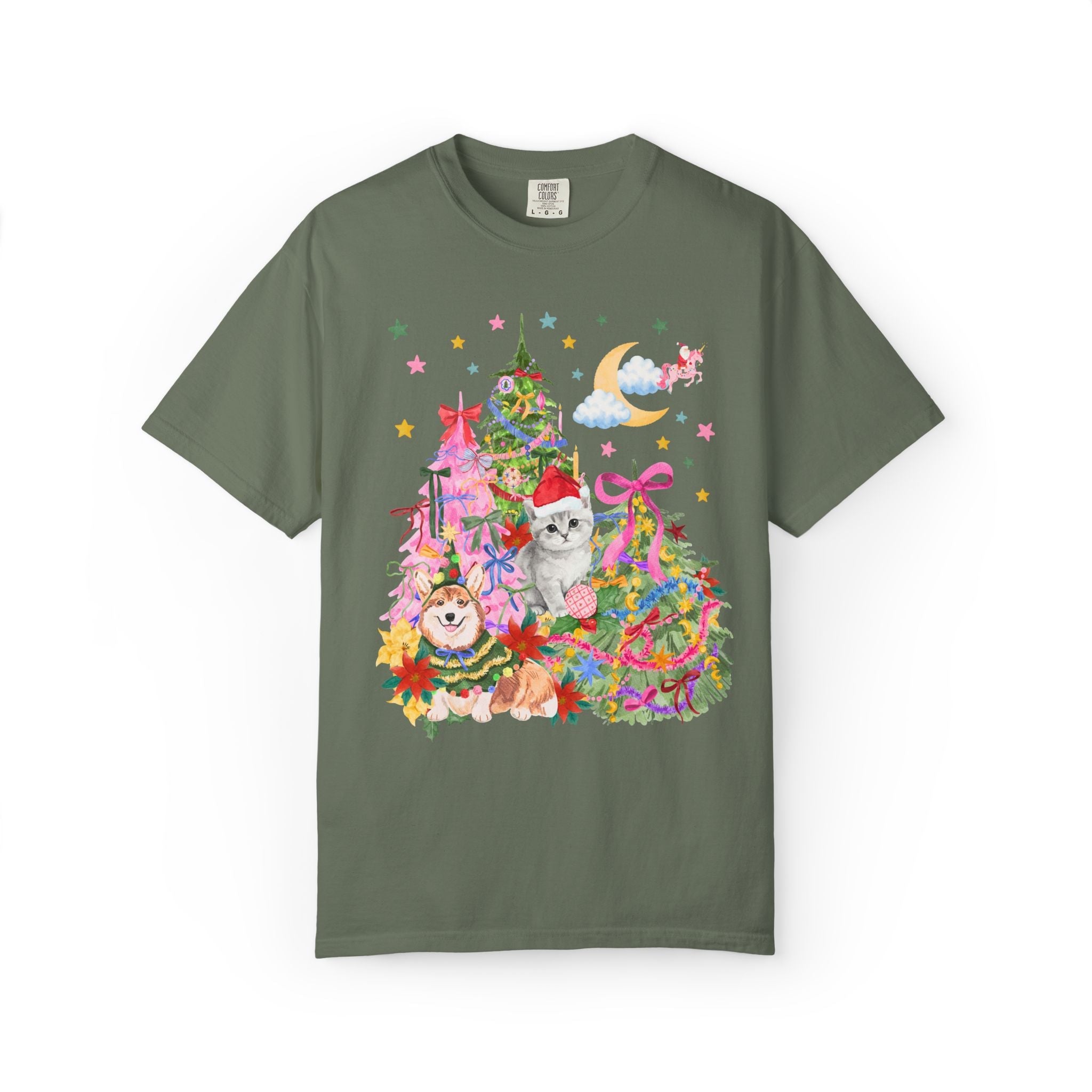 Kitschy Christmas Tee With with Corgi and Kitten: Funny Nostalgic 90s Aesthetic Xmas Tee for Animal Lover, Eclectic Holiday Tee with Stars - Opal and June