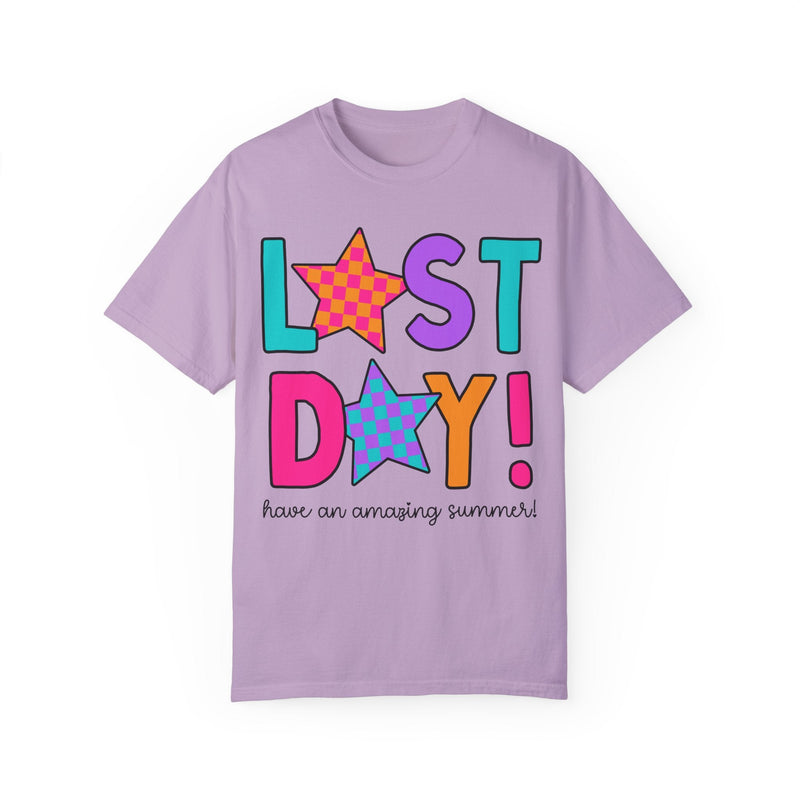 Last Day of School Tee Shirt with Stars, End of the School Year T-Shirt for School Office Staff, Cute Hello Summer Teacher Appreciation Gift - Opal and June