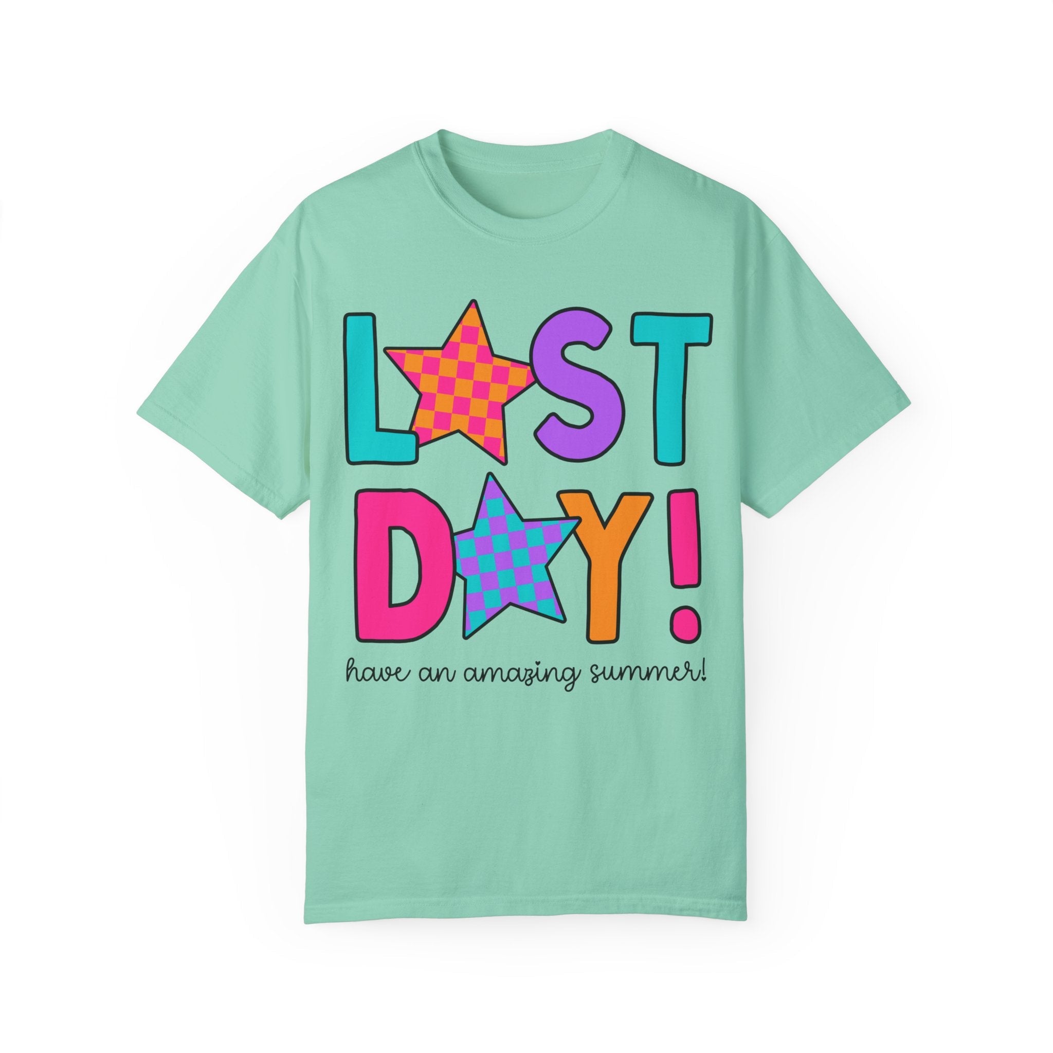Last Day of School Tee Shirt with Stars, End of the School Year T-Shirt for School Office Staff, Cute Hello Summer Teacher Appreciation Gift - Opal and June