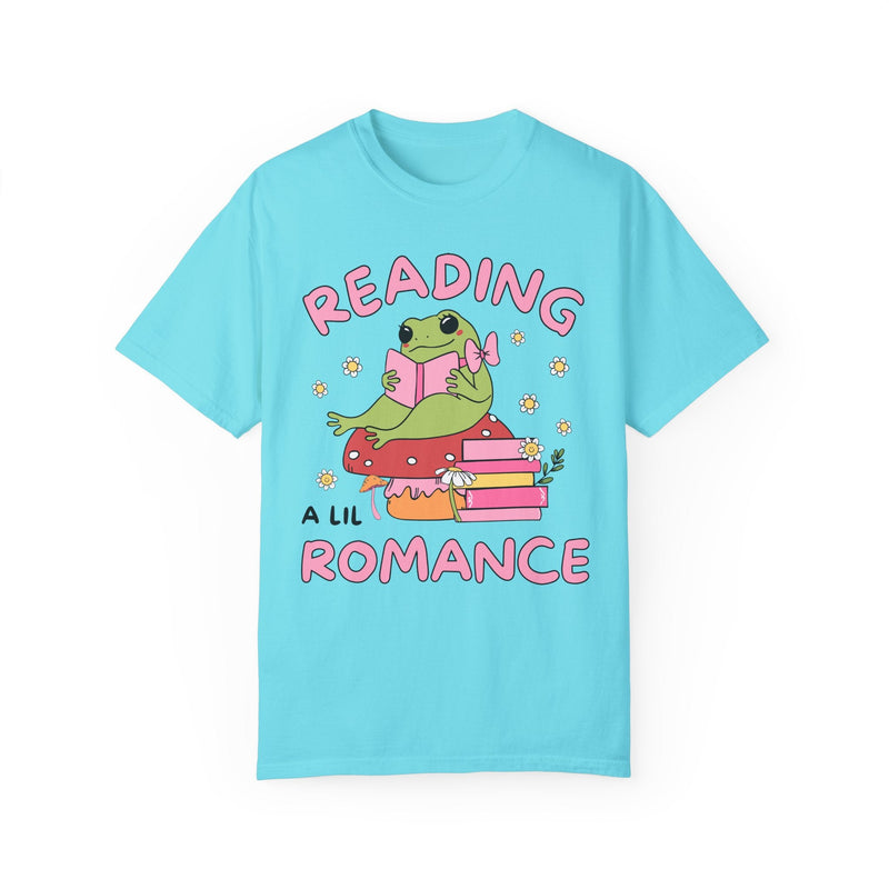 Reading a Lil Romance Tee - Opal and June