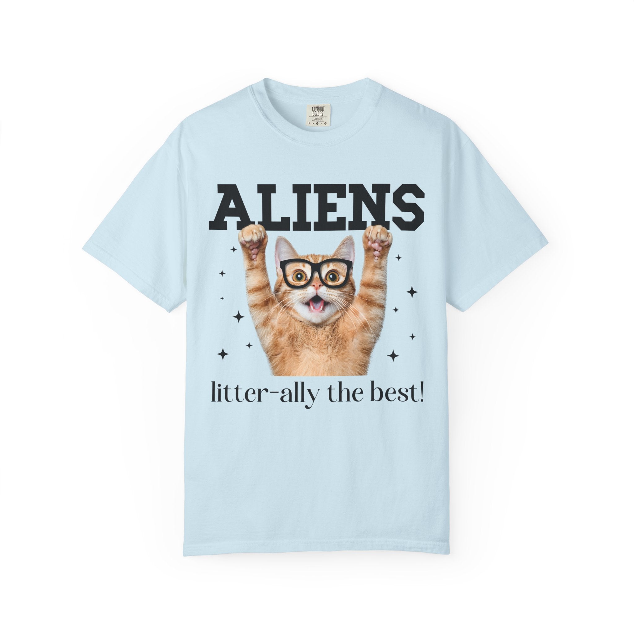 Silly Alien Lover Tee Shirt for Cat Mom or Cat Dad, Funny 90s Aesthetic Cat Lover Gift for Sister Who Loves Paranormal Stories and UFOs - Opal and June