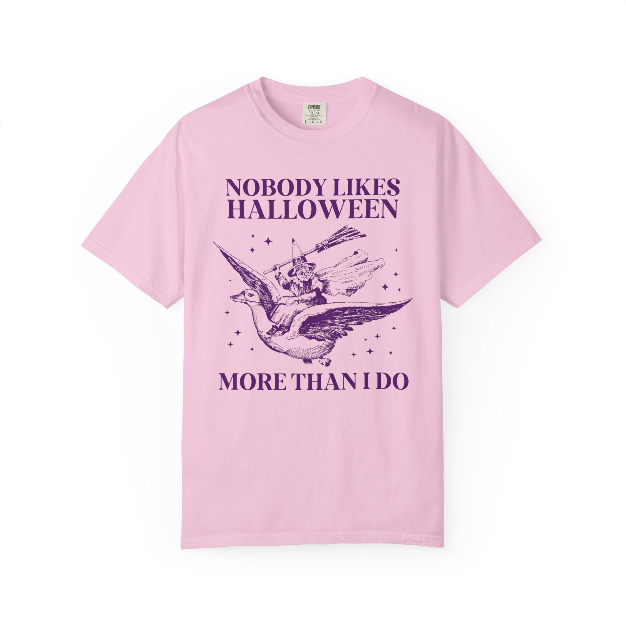 Witchy Halloween Tee Shirt Stars, Funny Saying Silly Goose T-Shirt for Spooky Season, Cute Retro Aesthetic Halloween Tee for Animal Lover - Opal and June
